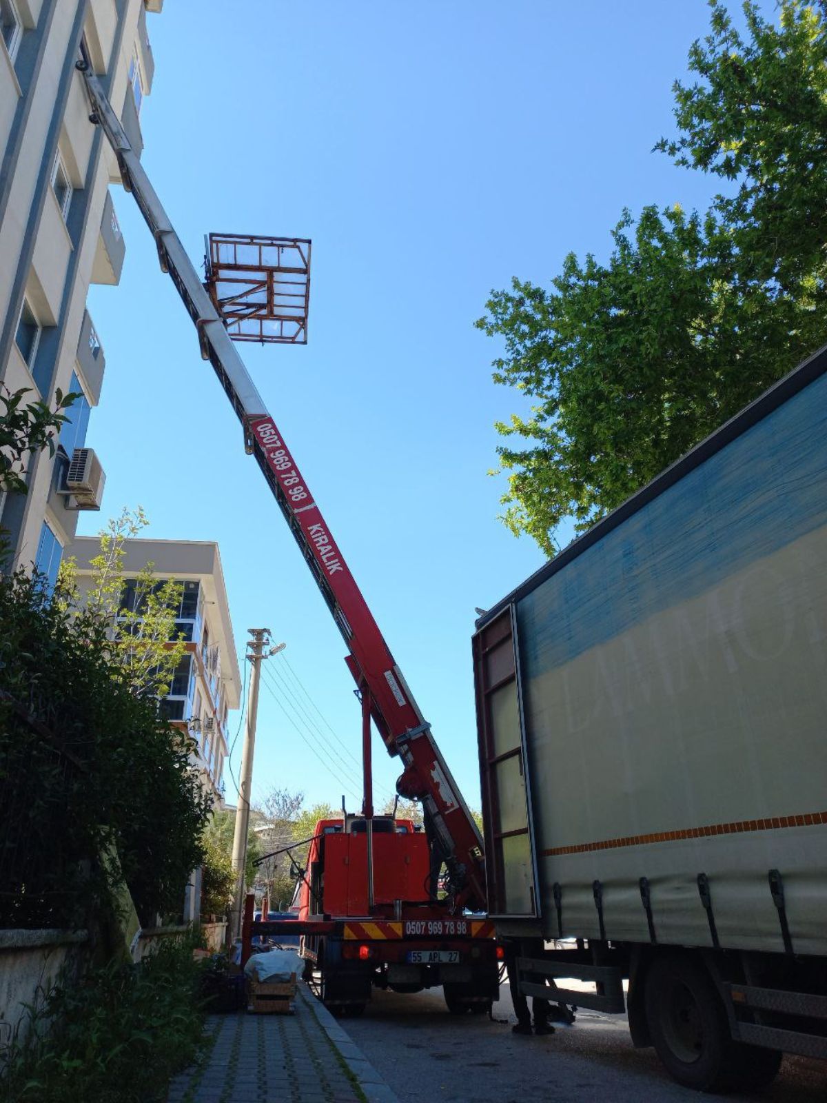 Bornova Asansörlü Nakliyat
